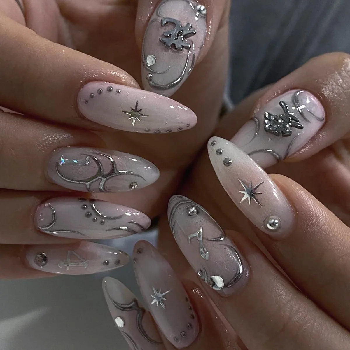 24Pcs False Nails Spicy Girl Silver Bow with Diamond Fake Nails with Glue Almond Press on Nails Black Cool Y2k Almond Nail Set