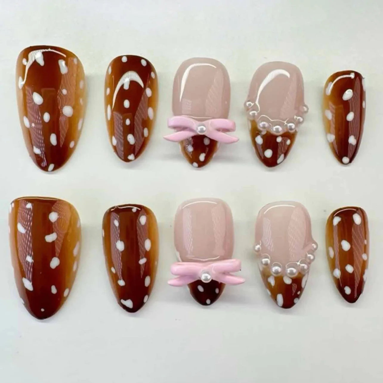 24Pcs False Nails Spicy Girl Silver Bow with Diamond Fake Nails with Glue Almond Press on Nails Black Cool Y2k Almond Nail Set