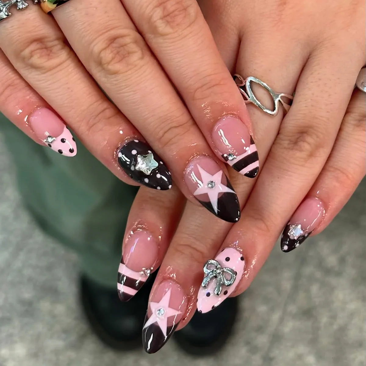 24Pcs False Nails Spicy Girl Silver Bow with Diamond Fake Nails with Glue Almond Press on Nails Black Cool Y2k Almond Nail Set