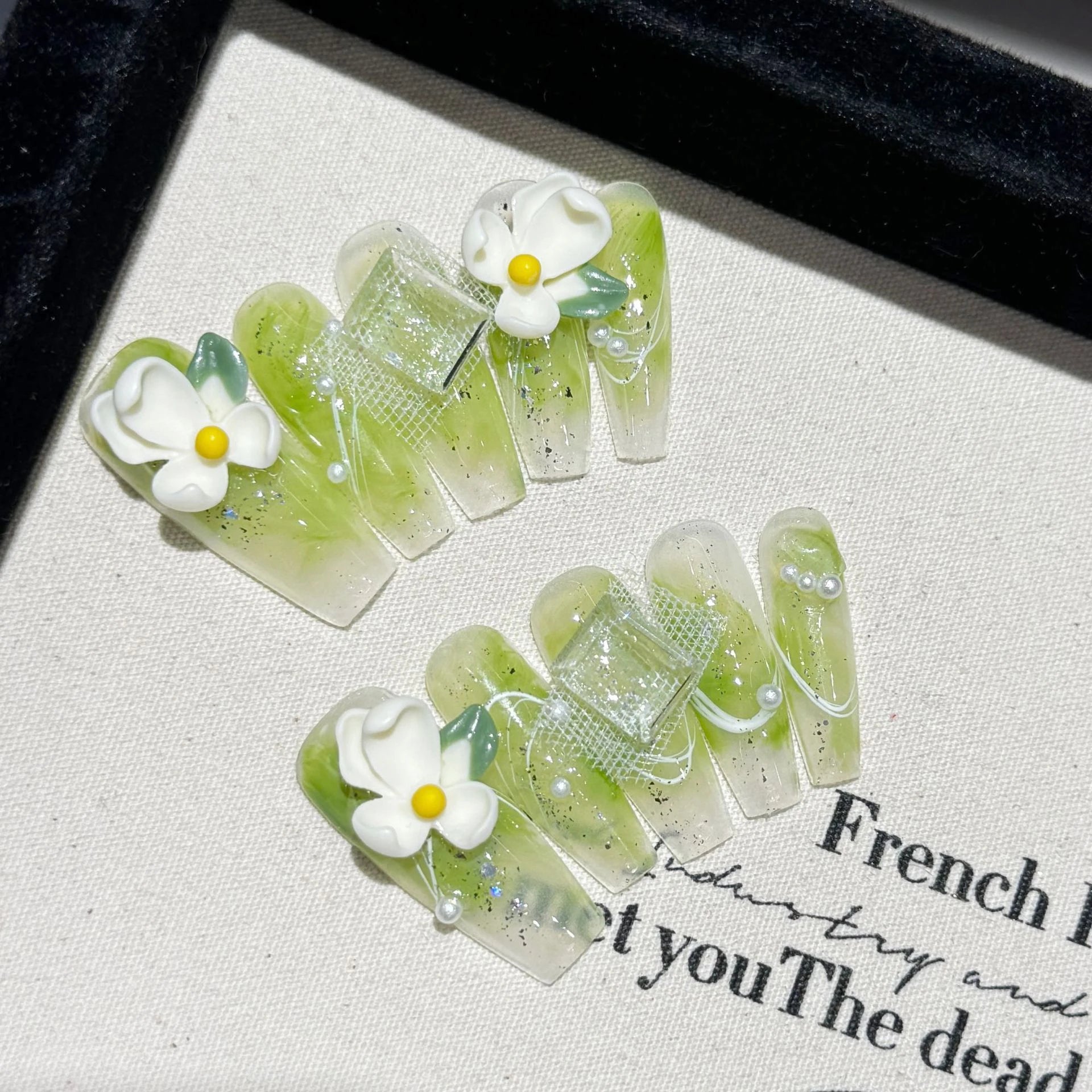 10pcs Green Blush Gradient Fake Nails Handmade Press On Nails With Cute Flower Bowknot Decor Sweet Spring Square Head False Nail